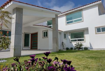 Casa en  Santa Cruz Ocotitlán, Metepec