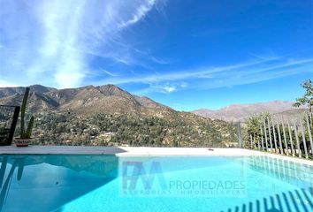 Casa en  Lo Barnechea, Provincia De Santiago