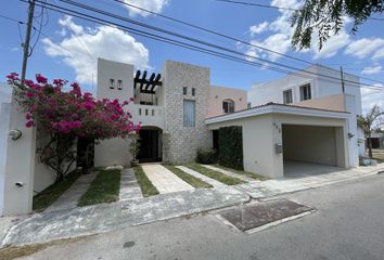 Casa en  Fraccionamiento Montebello, Mérida, Mérida, Yucatán