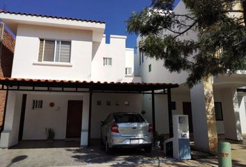 Condominio horizontal en  Calle Emilio Carranza, Rodríguez, Irapuato, Guanajuato, 36690, Mex