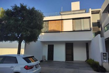 Condominio horizontal en  Avenida Juan Pablo Ii, Villa De Tabora, Irapuato, Guanajuato, 36833, Mex