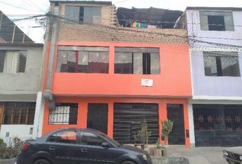 Casa en  San Juan De Miraflores, Lima