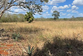 Lote de Terreno en  Diamante Paseos De Opichen, Mérida, Yucatán