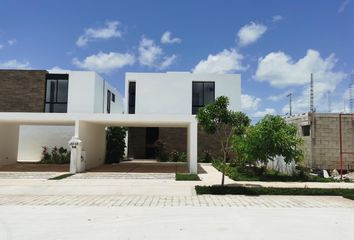 Casa en  Sitpach, Mérida, Yucatán