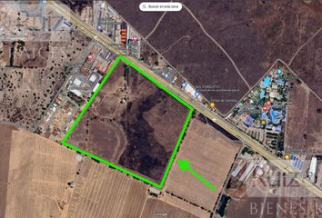 Lote de Terreno en  Jardindes De La Victoria, Silao