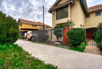 Casa en  Peñalolén, Provincia De Santiago