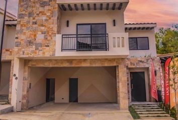 Casa en  Privada San Roberto 105, Santiago, Nuevo León, 67303, Mex