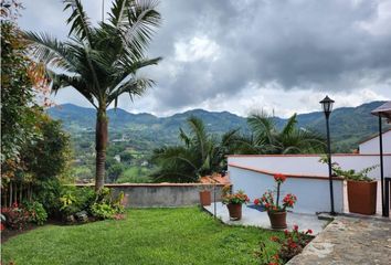 Villa-Quinta en  El Peñol, Antioquia