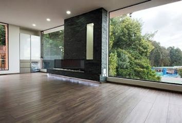 Casa en Bosques De Pinos, Bogotá