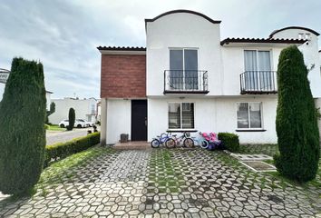 Casa en  Santa María Totoltepec, Toluca