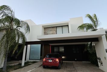 Casa en condominio en  Pueblo Temozon Norte, Mérida, Yucatán