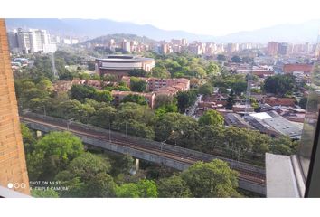 Apartamento en  Suramericana, Medellín