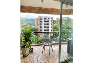 Apartamento en  Aguacatal, Cali