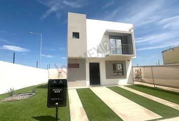 Casa en  Jardines De Loreto, Mexicali