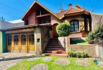 Casa en  Castelar, Partido De Morón