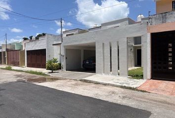 Casa en  Calle 8 242b, Santa Maria Chuburná, Mérida, Yucatán, 97138, Mex