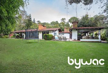 Casa en  Avandaro, 51200 Valle De Bravo, México, México