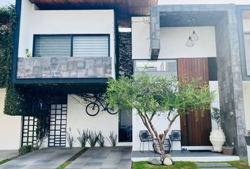 Casa en  Boulevard De Los Ángeles, Parque Sonora, Parque San Luis Potosí, Ocoyucan, Puebla, 72865, Mex