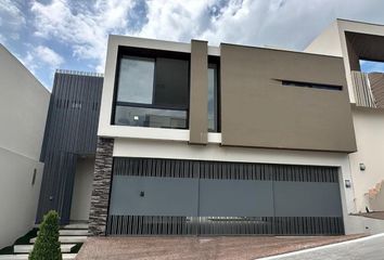 Casa en  El Uro, Monterrey