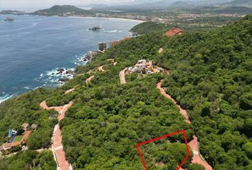 Lote de Terreno en  Paseo Contramar, Zihuatanejo De Azueta, Guerrero, Mex