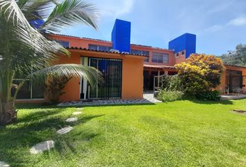 Casa en  Calle Paseo Agua De Correa 11, Ixtapa Zihuatanejo, Zihuatanejo De Azueta, Guerrero, 40884, Mex