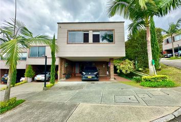 Casa en Carrera 36 37s-88-37s-100, Mesa, Envigado, Antioquia, Col