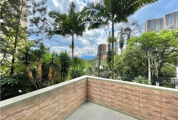 Apartamento en  Poblado, Medellín