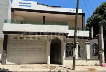 Casa en  Fraccionamiento Las Quintas, Culiacán