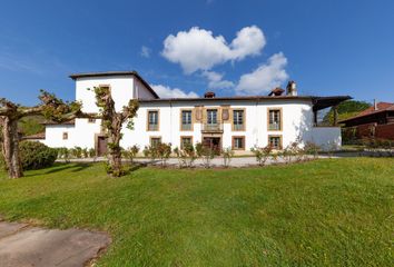 Chalet en  Oviedo, Asturias