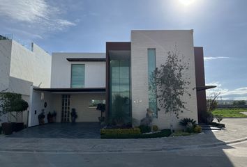 Casa en  Paseo De Los Lagos, Pachuca De Soto, Hidalgo, 42084, Mex