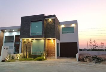 Casa en  Cañadas Del Lago, Corregidora, Querétaro