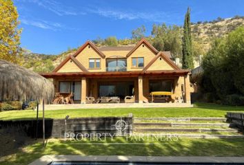 Casa en  Lo Barnechea, Provincia De Santiago