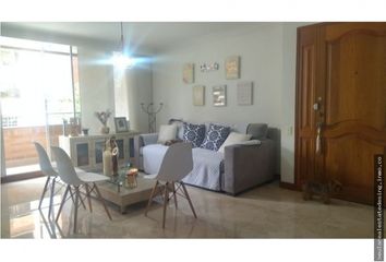 Apartamento en  Laureles, Medellín