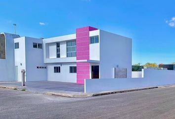 Casa en condominio en  Calle 21, Conkal, Yucatán, 97345, Mex