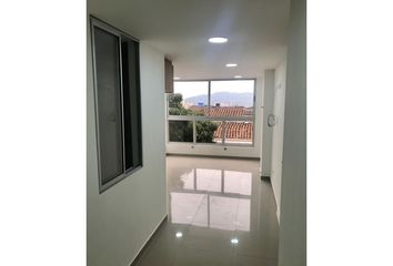 Apartamento en  Aranjuez, Medellín