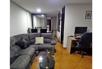 Apartamento en  San Javier, Medellín