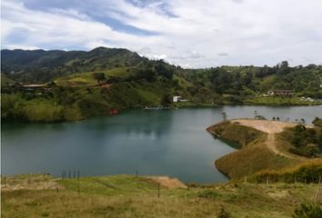 Villa-Quinta en  El Peñol, Antioquia