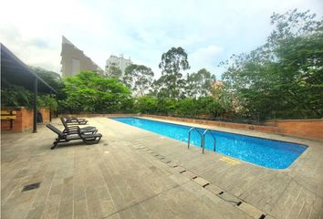 Apartamento en  Cristo Rey, Medellín