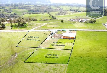 Lote de Terreno en  San Pedro De Los Milagros, Antioquia