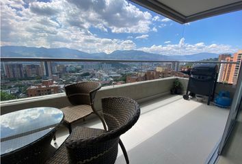 Apartamento en  Castropol, Medellín