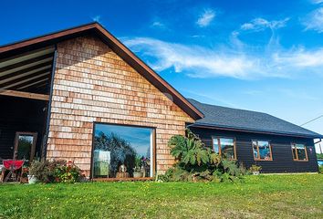 Casa en  Puerto Varas, Llanquihue