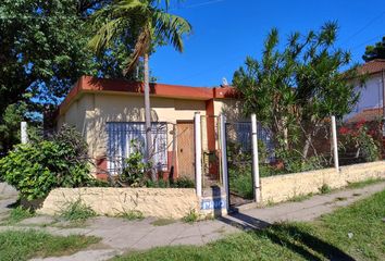 Casa en  Adrogué, Partido De Almirante Brown