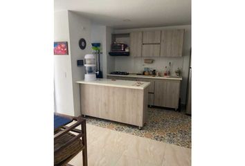 Apartamento en  La Milagrosa, Medellín