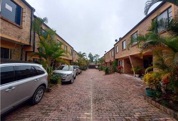 Casa en  Anatolí, La Mesa