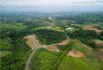 Lote de Terreno en  Alamos Del Café, Pereira