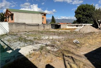 Terreno Comercial en  Conocoto, Quito