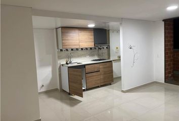 Apartamento en  Rodeo Alto, Medellín