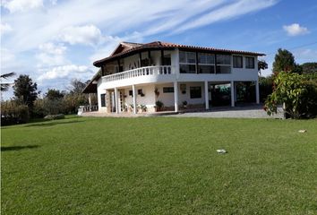 Villa-Quinta en  El Carmen De Viboral, Antioquia