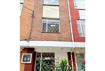 Casa en  Álamos, Bogotá