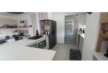 Apartamento en  La Castellana, Medellín